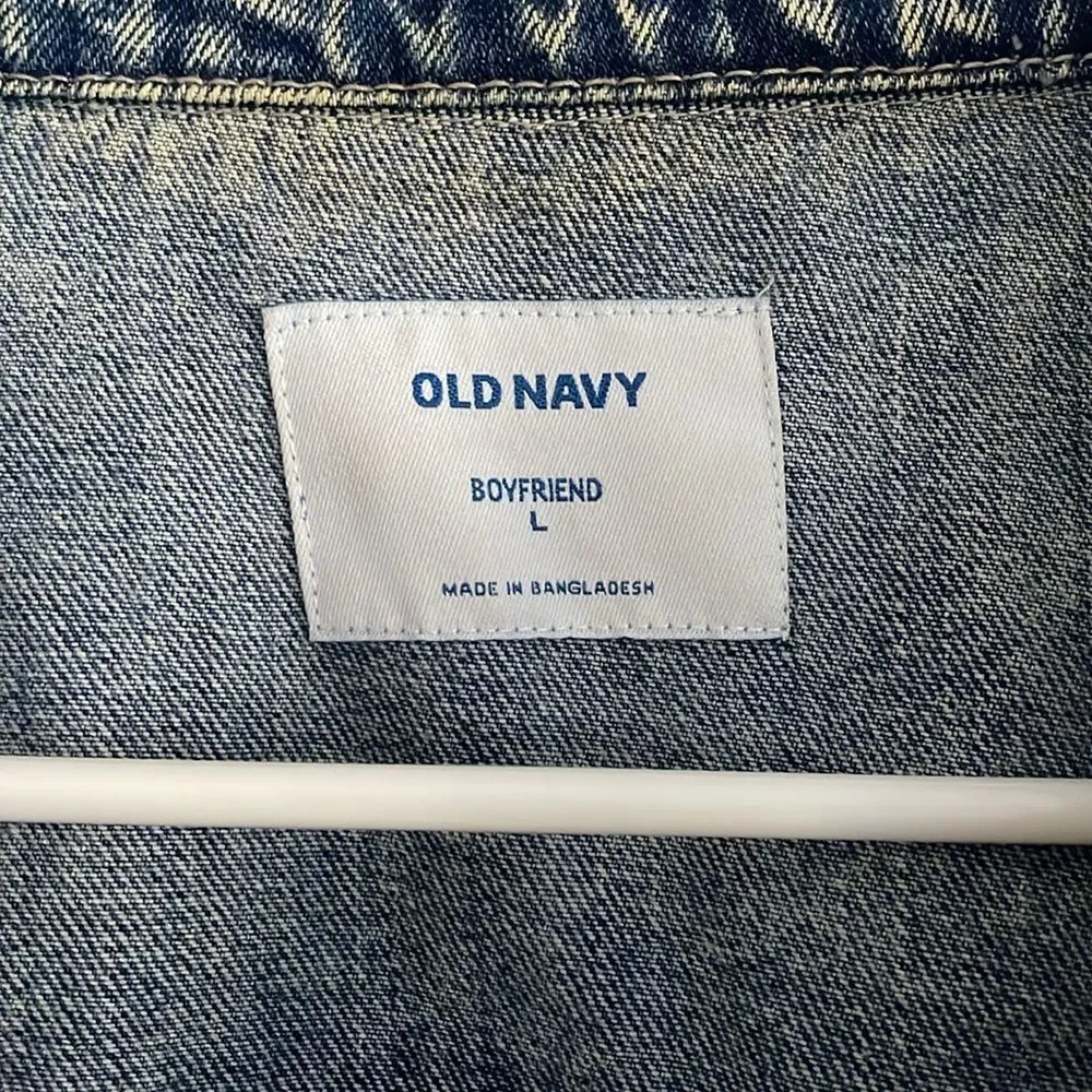 Old Navy Boyfriend Denim Jacket - Picture 3 of 5